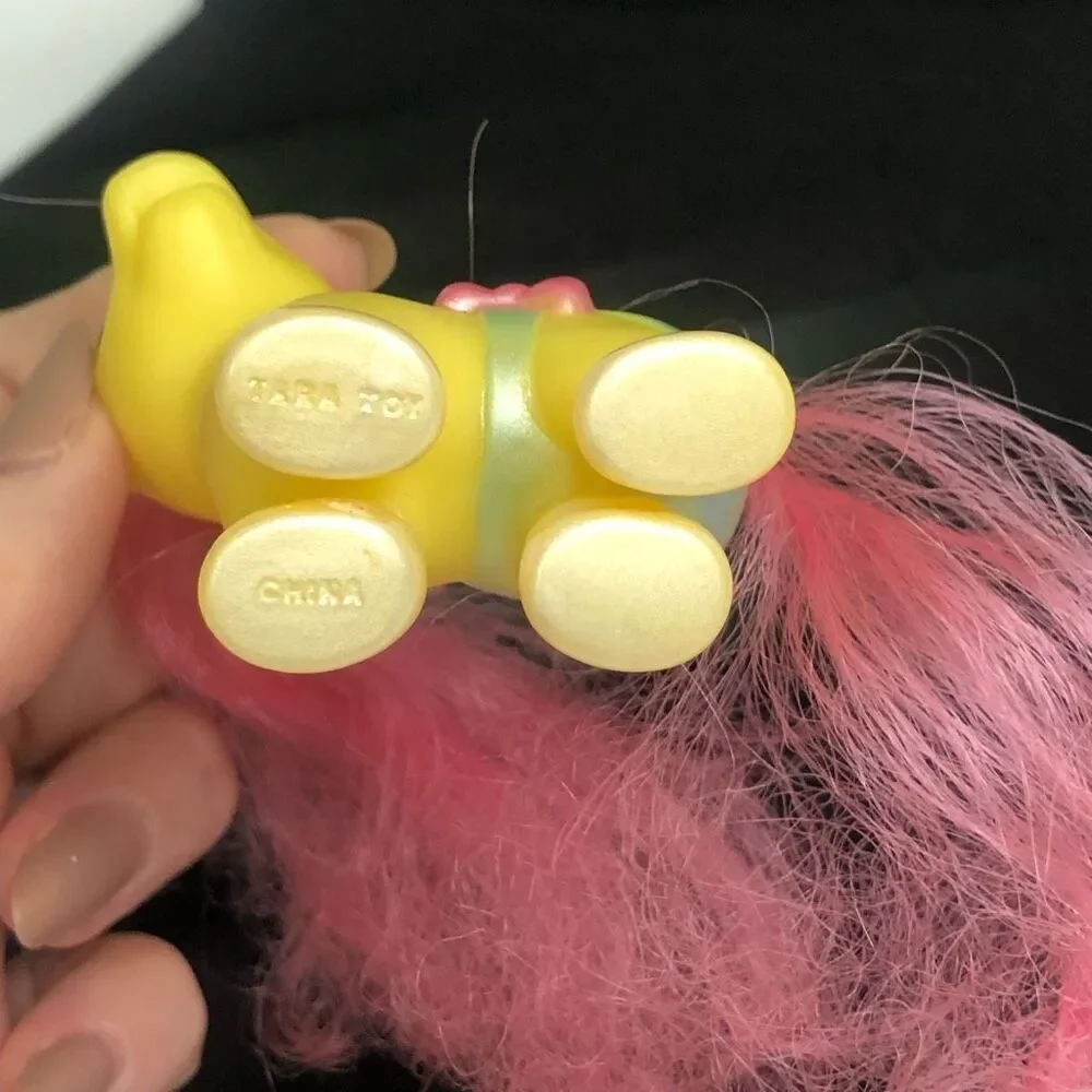 action figure yellow body pink hair horse pony figure toy cake topper‎ kidcore